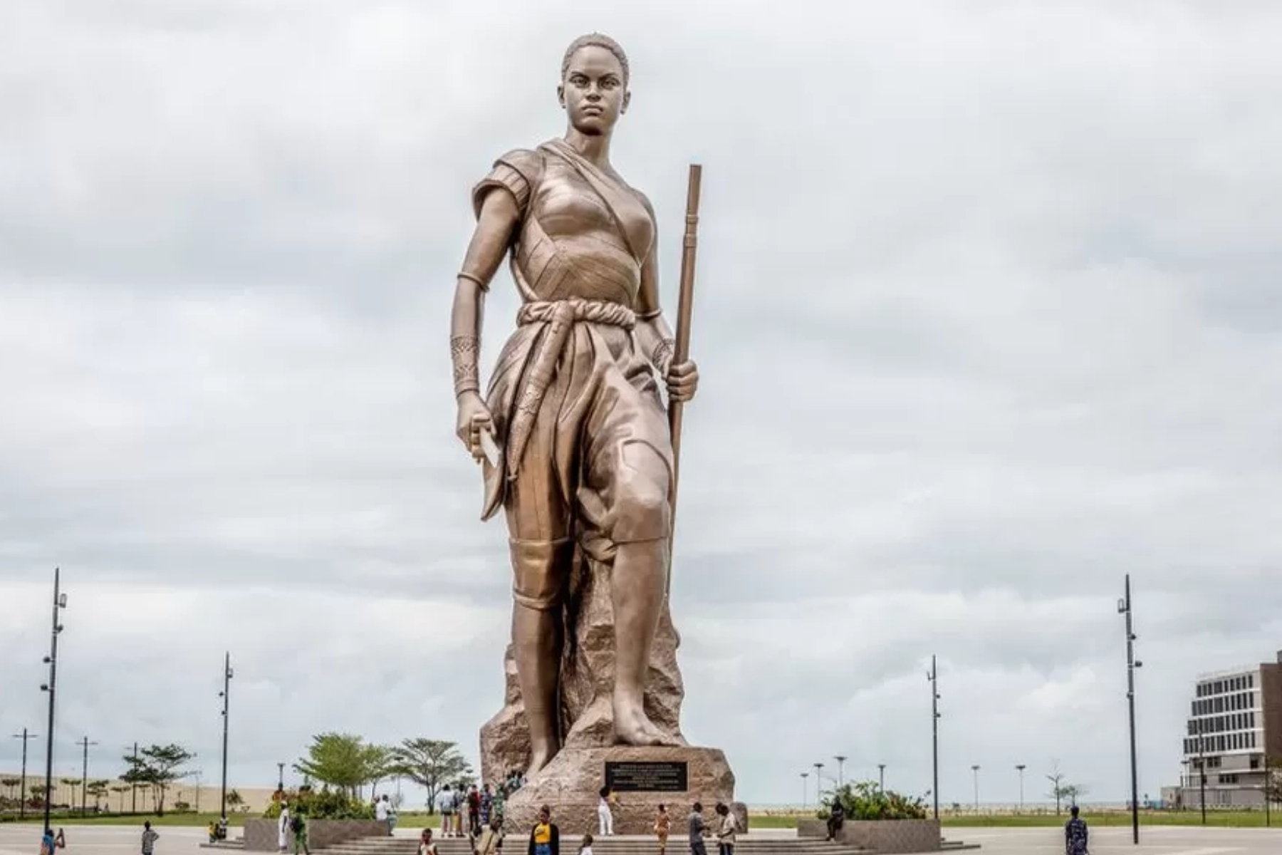 Benin Monument Amazone