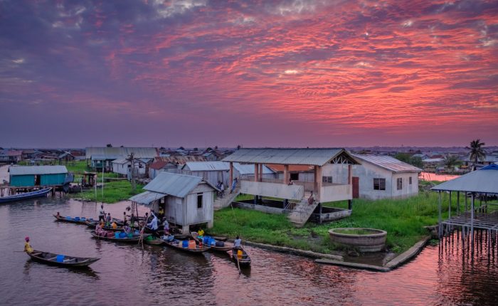 Visit ganvie-benin-laurent-nilles
